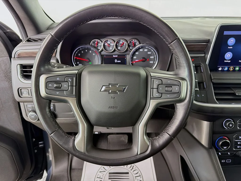 Used 2021 Gray Chevrolet Z71 image 13