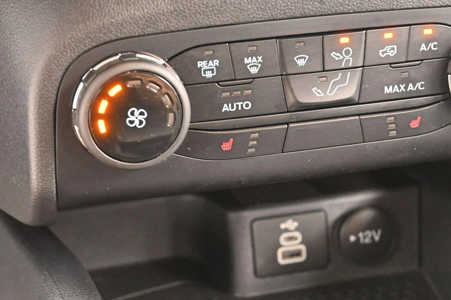 Used 2023 Oxford White Ford Big Bend image 25