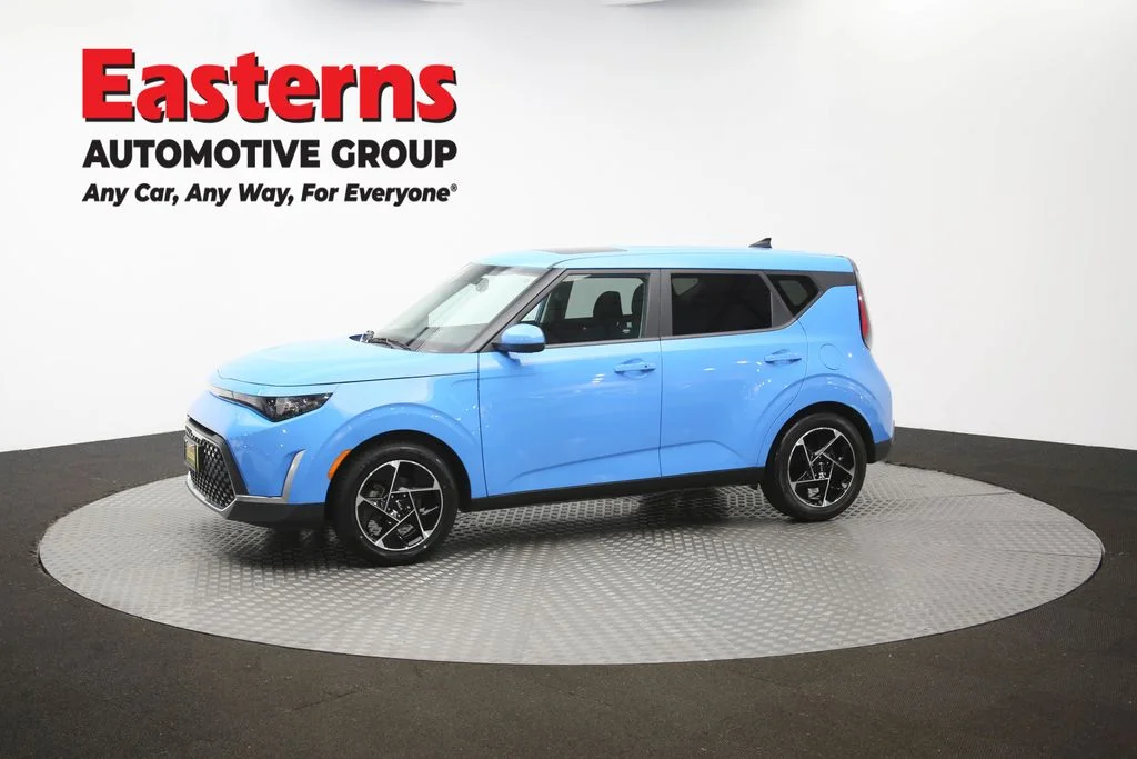 Used 2023 Blue Kia EX image 61