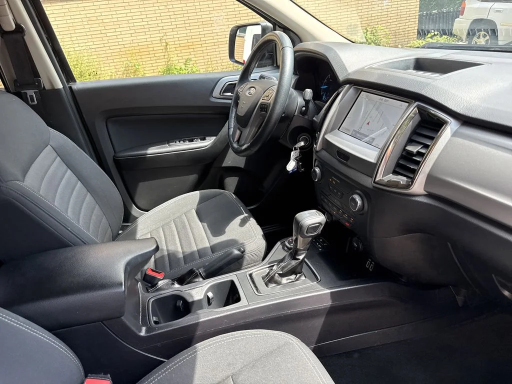 Used 2023 Shadow Black Ford XLT image 26