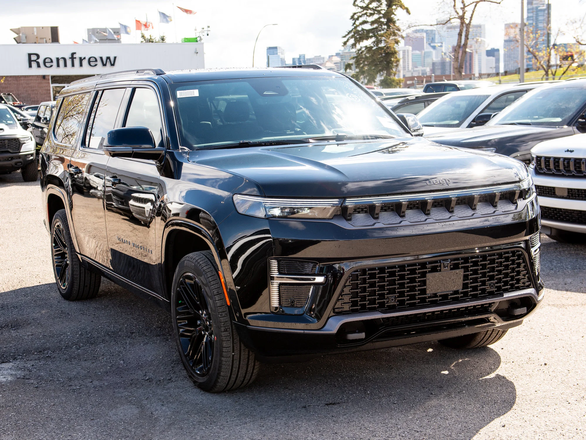 New 2026 Black Jeep Limited Reserve* image 7