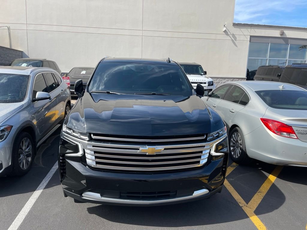 Used 2024 Black Chevrolet High Country image 2