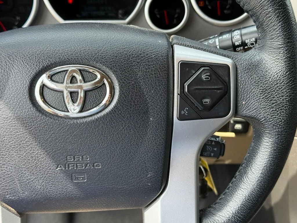 Used 2015 White Toyota Limited image 16