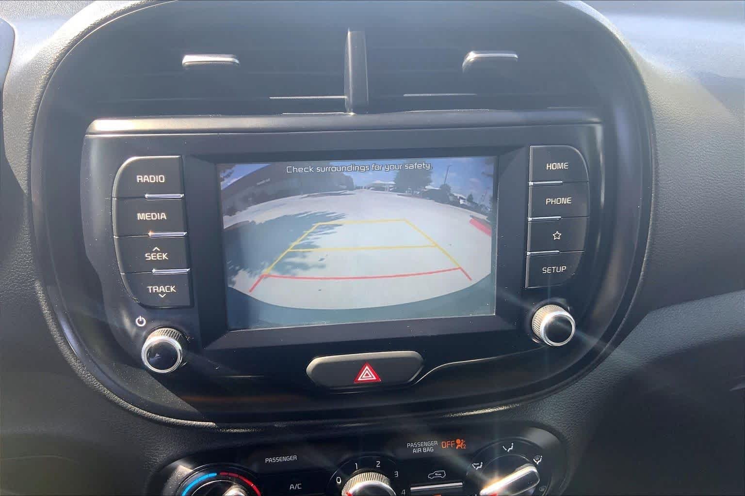 Used 2021 Snow White Pearl Kia S image 29