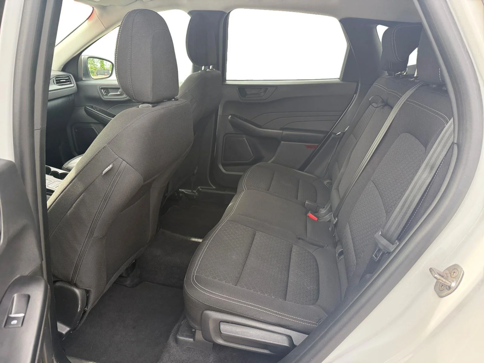 Used 2024 Oxford White Ford Active image 19