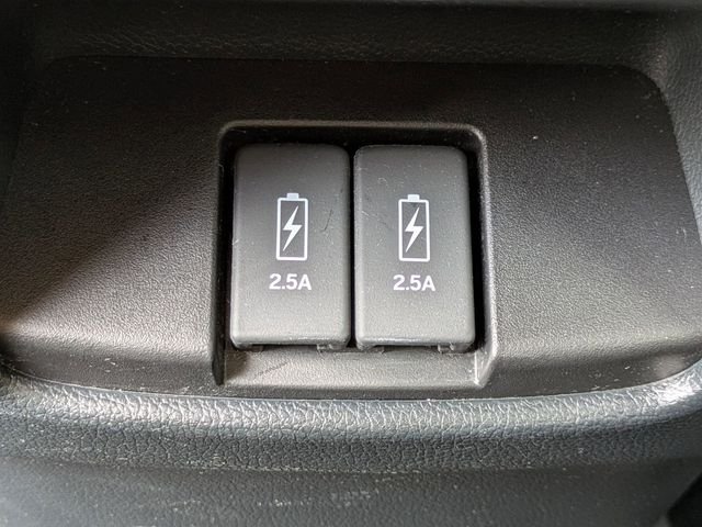 Used 2022 White Honda Touring image 16
