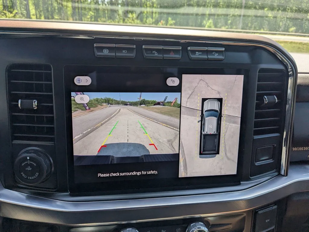 Used 2024  Ford King Ranch image 18