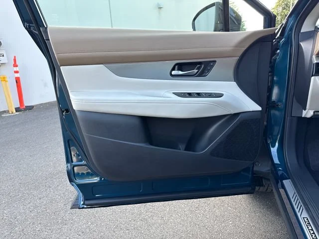 New 2027 Aurora Blue Pearl Metallic Nissan Platinum image 17