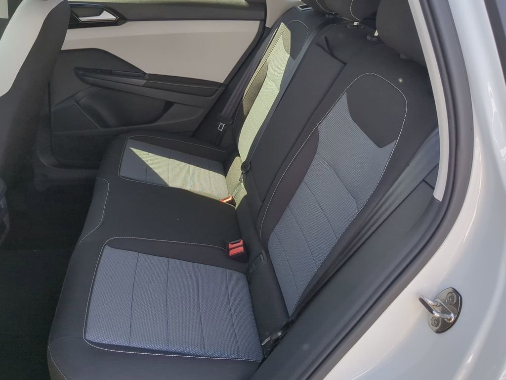 New 2026 White Volkswagen 1.5T S image 15