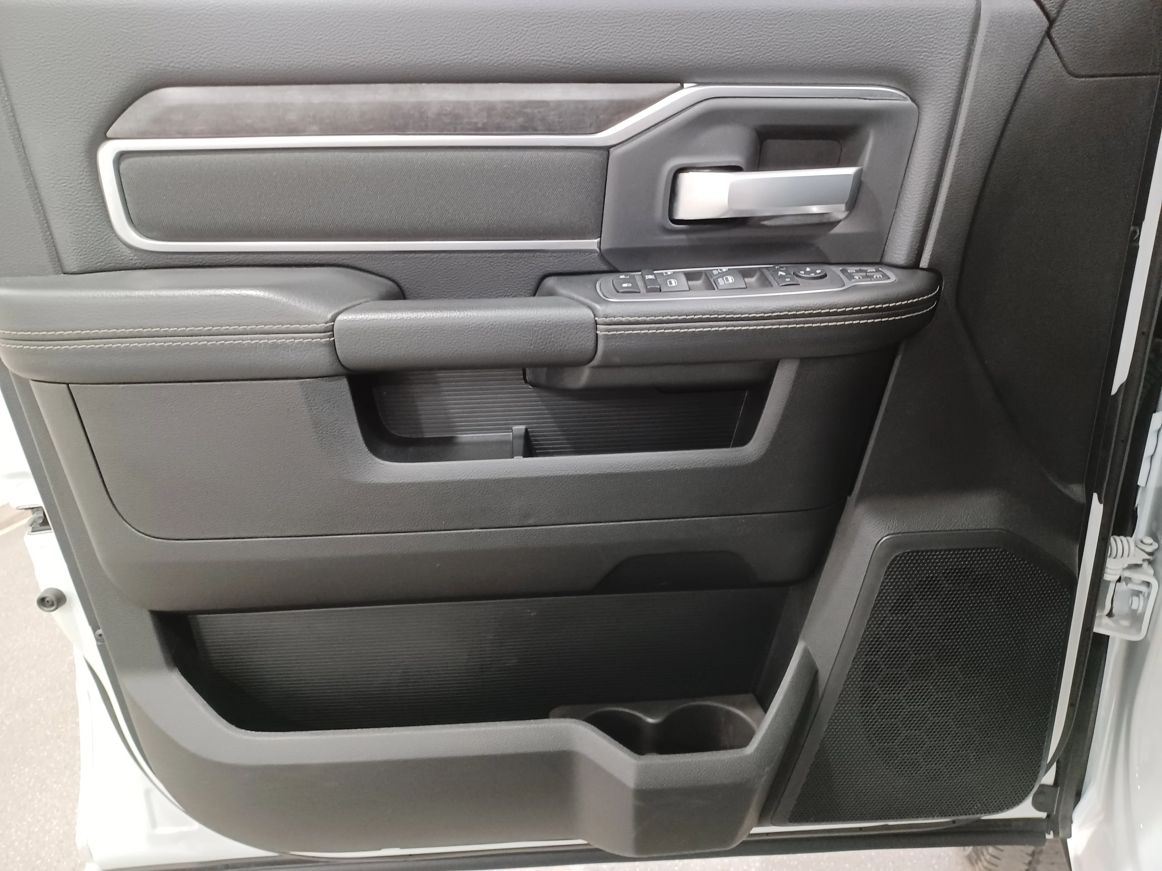Certified Used 2024 Bright White Ram Bighorn 4x4*6.7L Cummins Diesel | 6 Pass | 6 Foot Box | Htd Power Fold MIrrors | Tow Pkg image 8