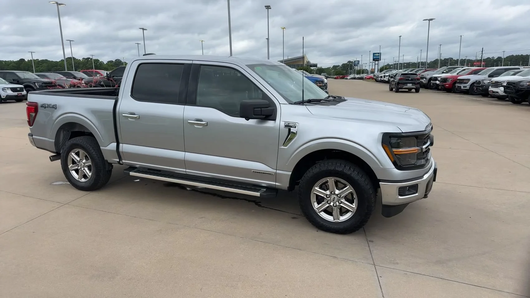 2024 Ford F-150 XLT - Photo 9