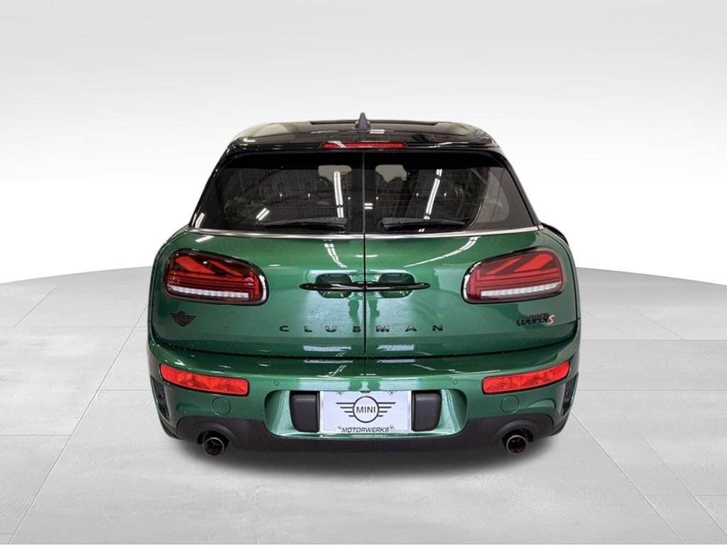 Certified Used 2024 British Racing Green IV Met MINI  image 4