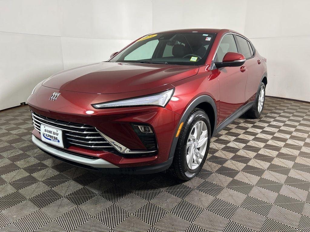 Used 2025 Cinnabar Metallic Buick Preferred image 11