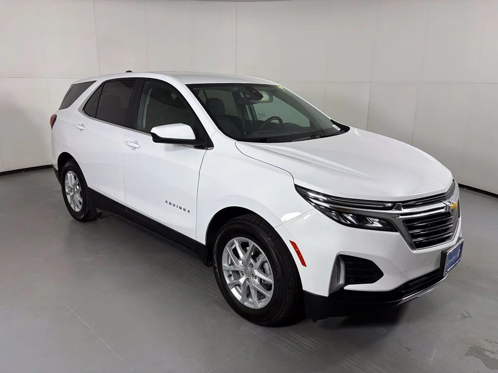 Used 2024 White Chevrolet LT image 2