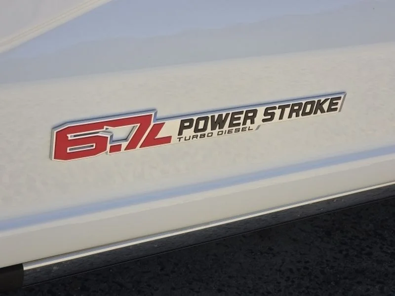 New 2026 Star White Metallic Tri-Coat Ford F-350® Lariat® image 8