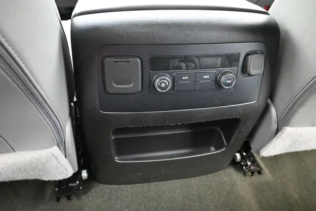 Used 2018 Red Chevrolet LT image 17