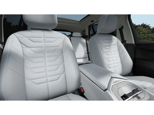 New 2027 Black Sapphire Metallic BMW  image 11