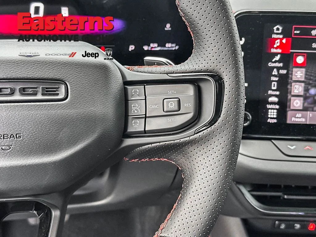 New 2027 White Knuckle Exterior Paint Dodge R/T Plus image 15