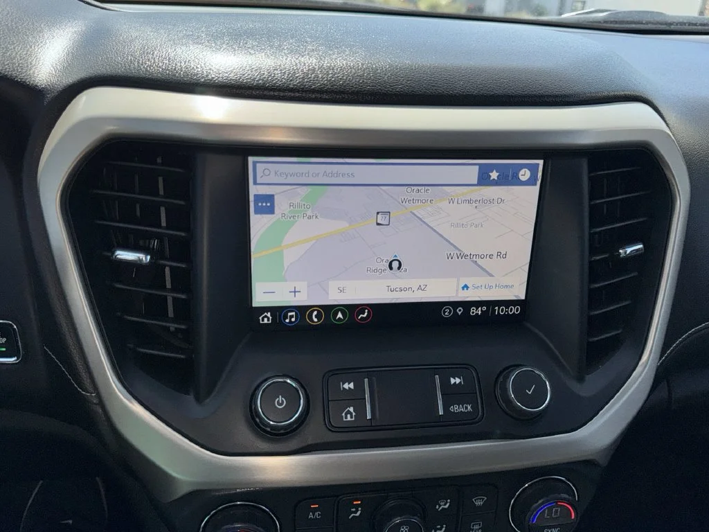 Used 2022 White GMC Denali image 14
