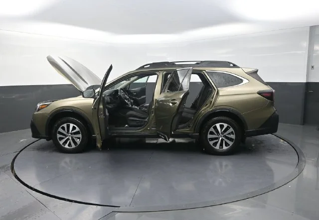 Used 2020 Brown Subaru Premium image 42