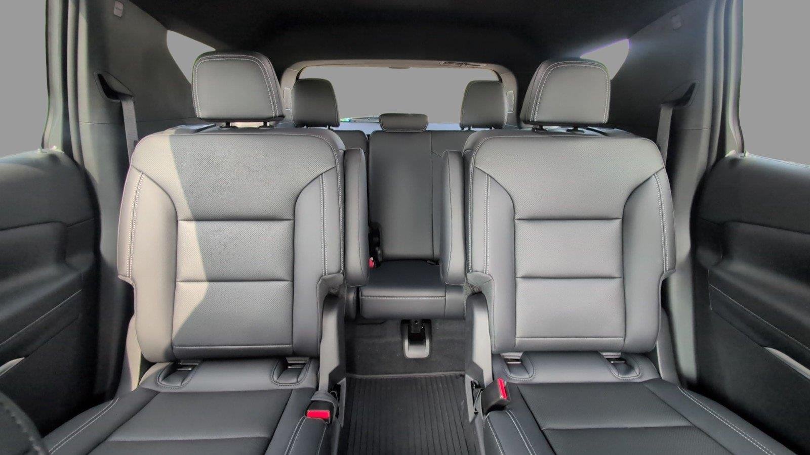 2026 Chevrolet Traverse LT - Photo 31