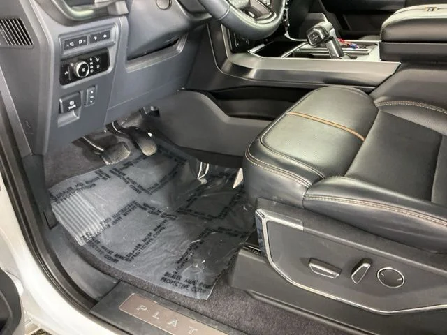 Used 2023 White Metallic Ford Platinum image 19