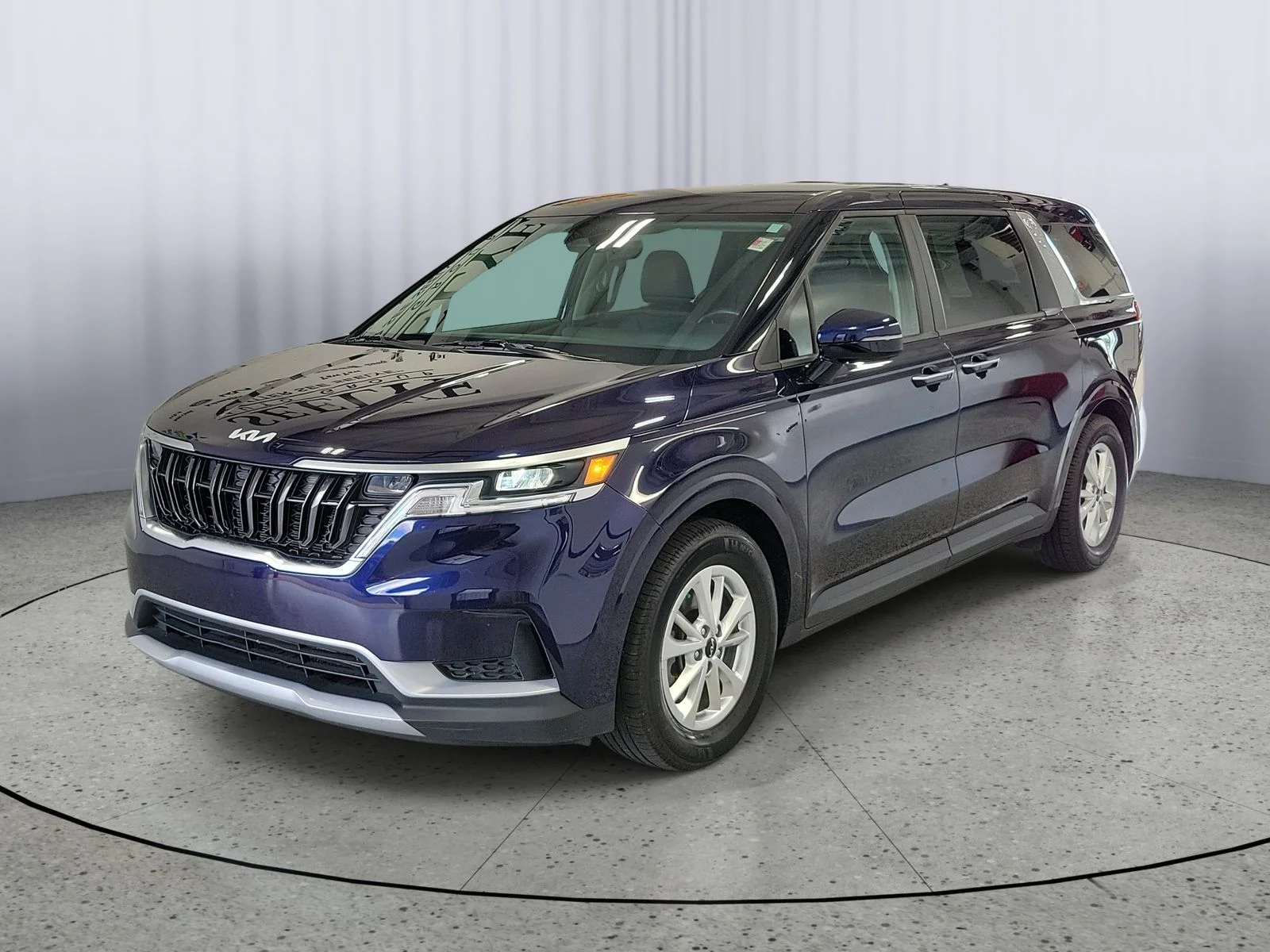 Certified Used 2022 Blue Kia LXS image 2