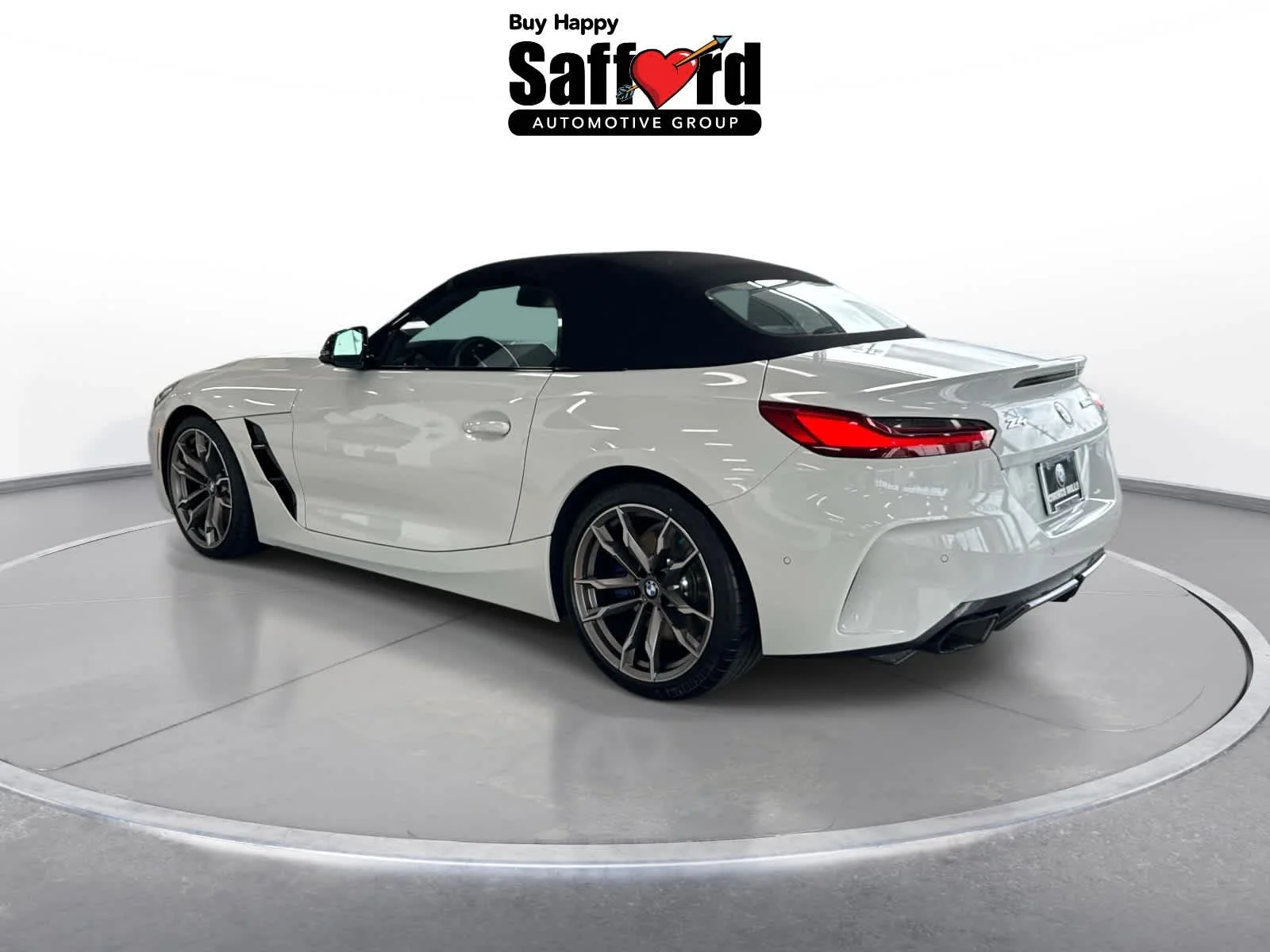 Used 2025 Alpine White BMW M40i image 6