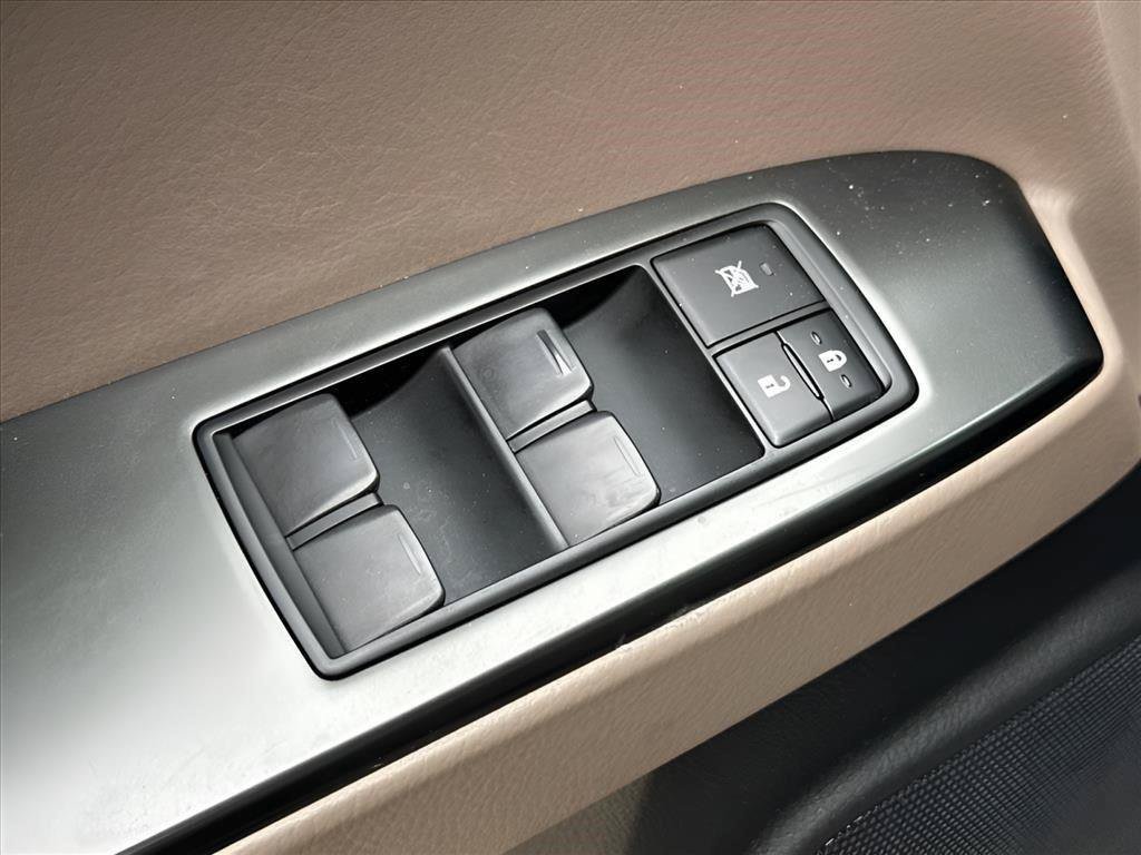 Used 2023 Black Onyx Lexus GX 460 Premium image 21