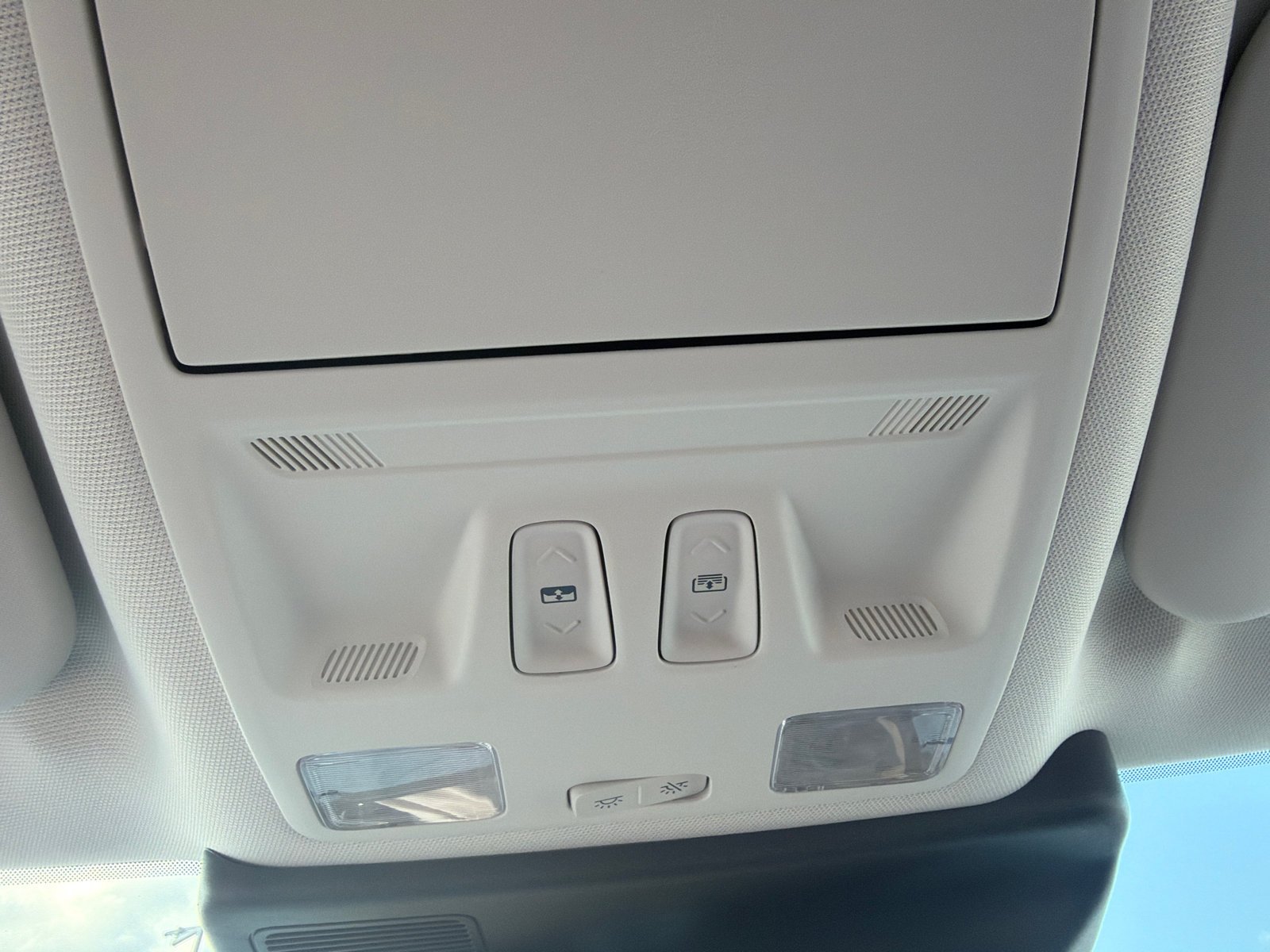 New 2026 Azure Gray Metallic Tri-Coat Ford Badlands® image 28