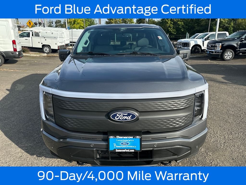 Used 2025 Gray Ford Flash image 11