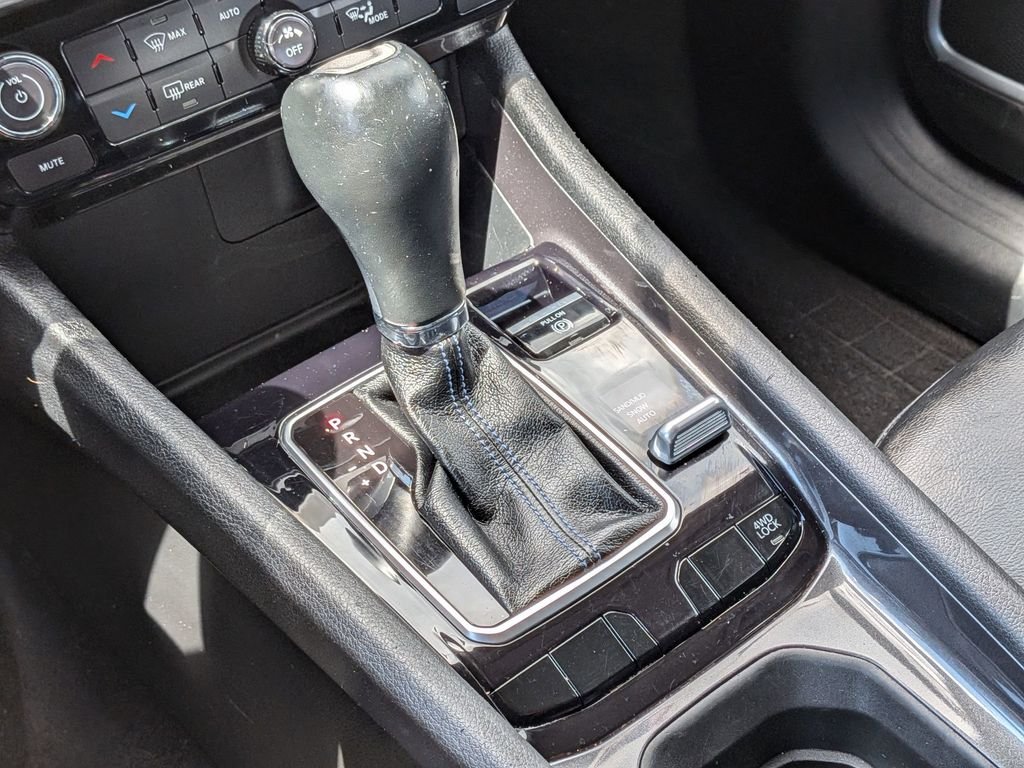 Certified Used 2022 Gray Jeep Latitude image 17