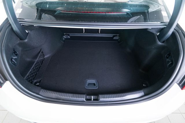 New 2026 Polar White Mercedes-Benz C 300 image 33