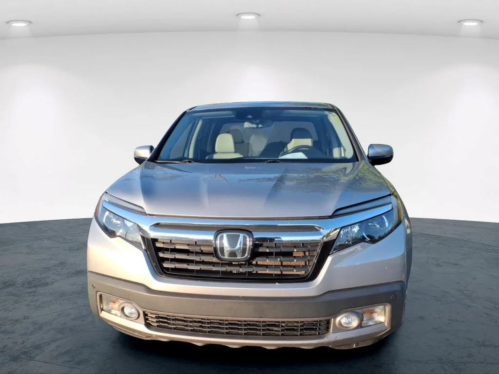Used 2017 Silver Honda RTL-E image 7