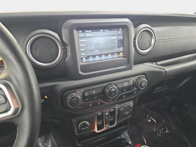 Used 2018 Black Clearcoat Jeep Unlimited Sahara image 20