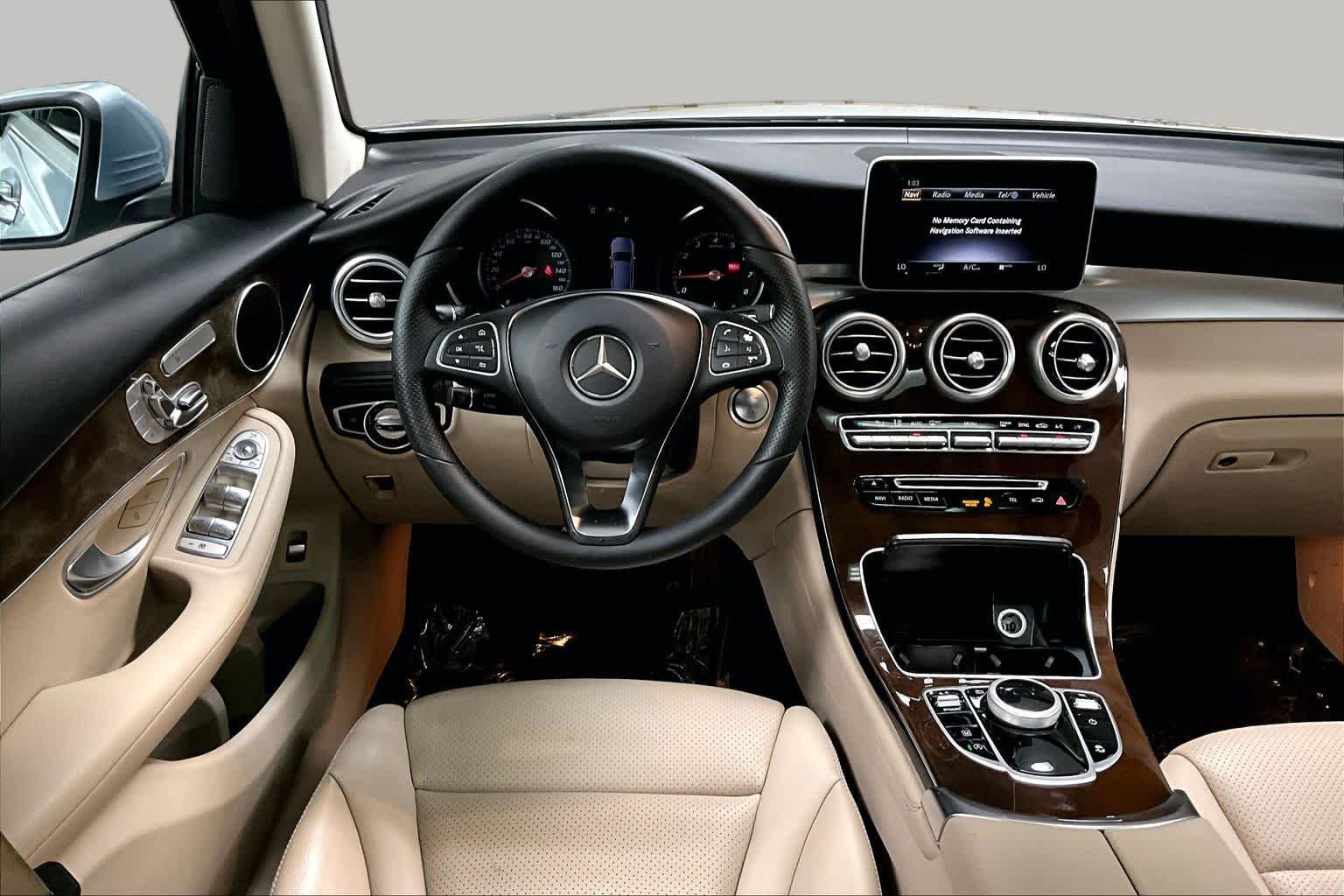 Used 2018 Diamond Silver Metallic Mercedes-Benz GLC 300 image 6