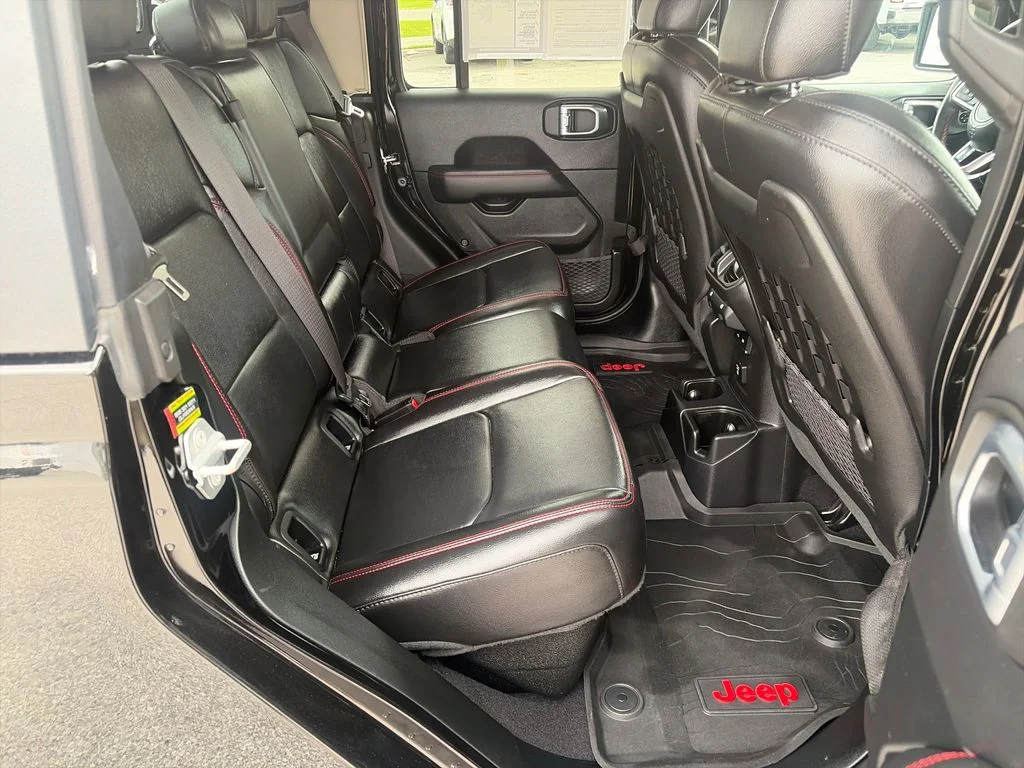 Used 2020 Black Jeep Rubicon image 45
