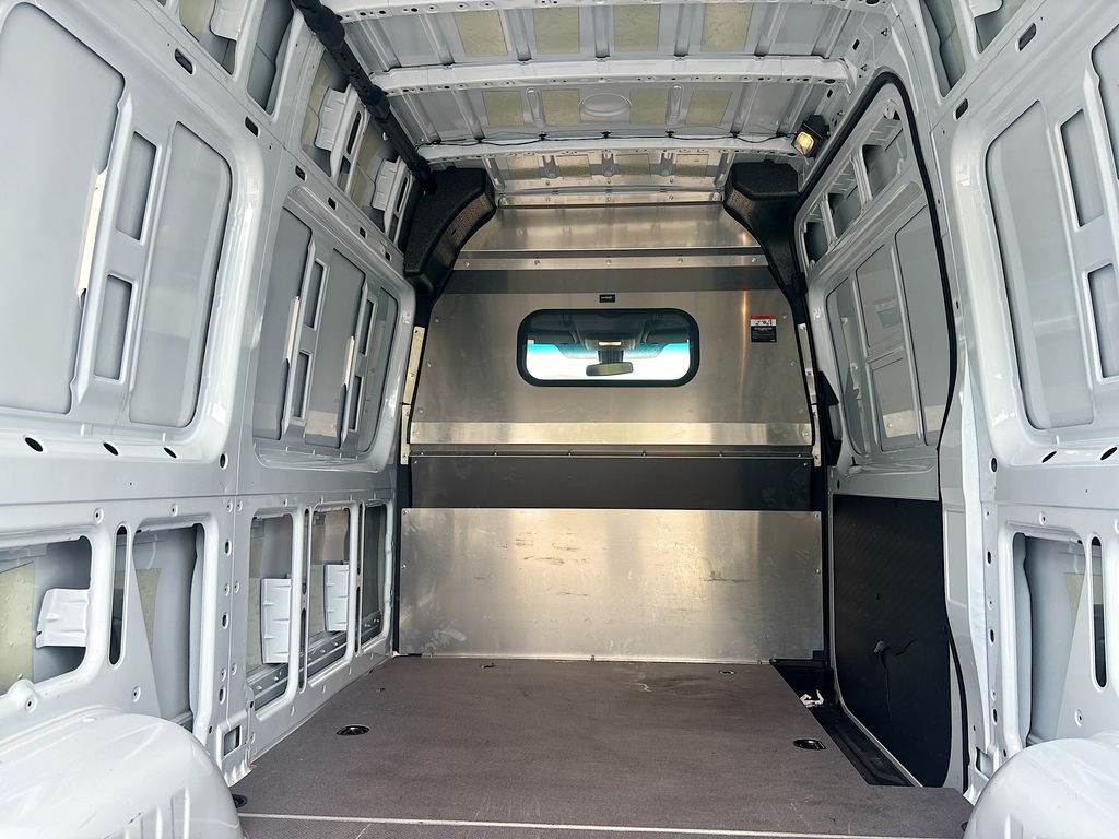 Used 2025 White Mercedes-Benz Cargo 144 WB image 24