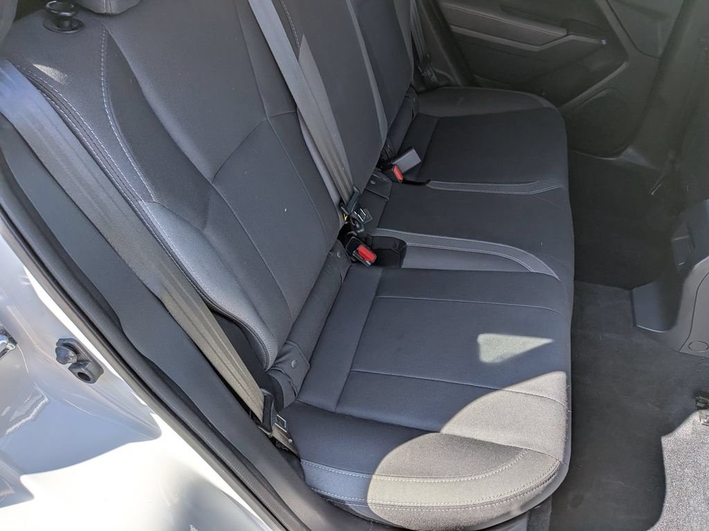 Used 2024 White Subaru Base image 22