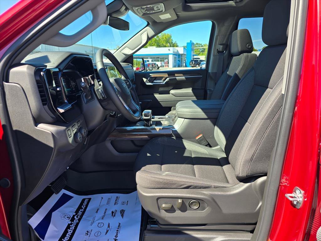 New 2026 RADIANT RED TINTCOAT Chevrolet LT Trail Boss image 11