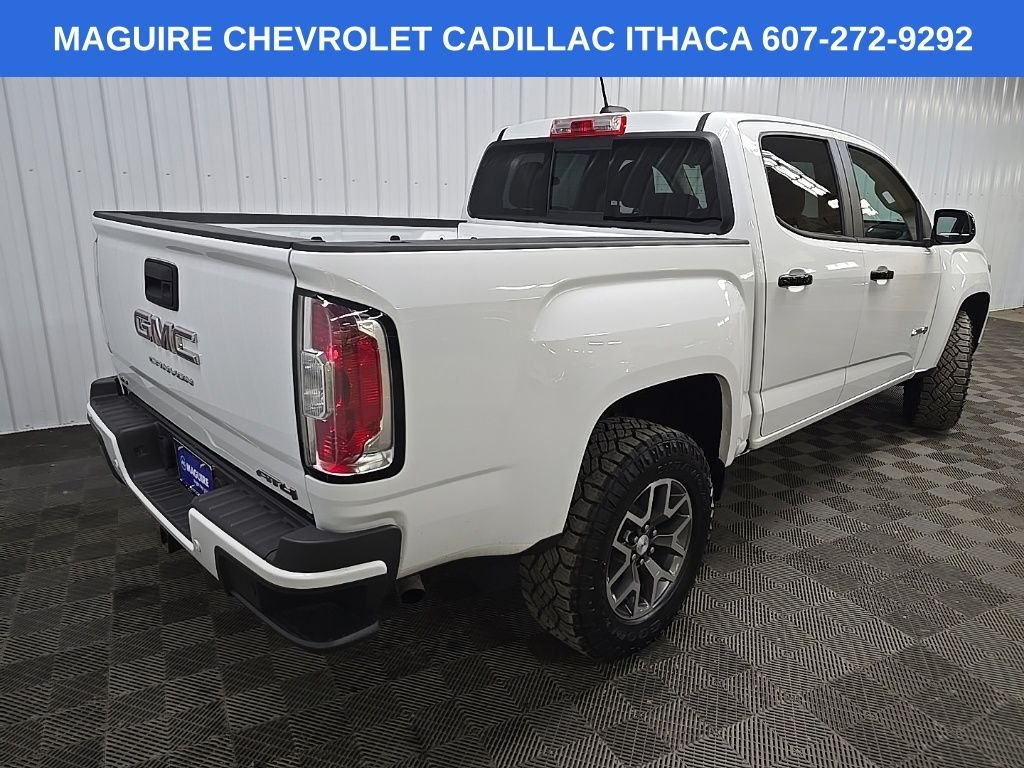 Used 2022 White GMC AT4 w/Leather image 10