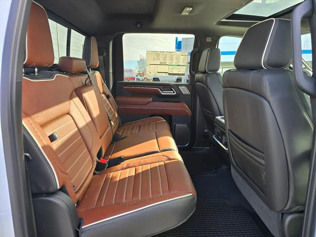 New 2026 Glacier White Tricoat GMC Denali Ultimate image 12