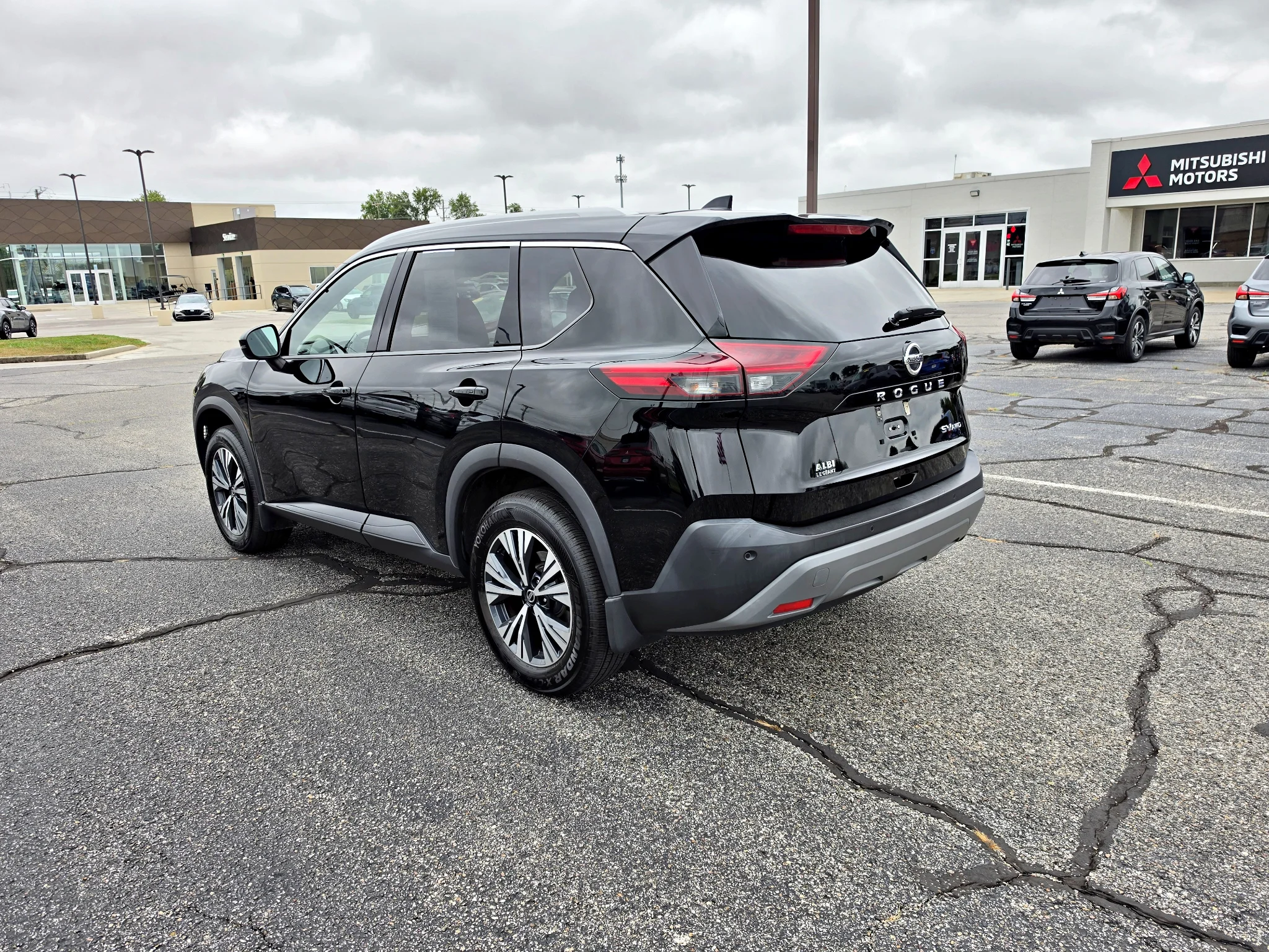 Used 2021 Super Black Nissan SV image 8