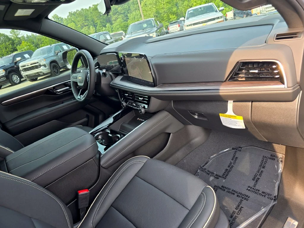 New 2026 Gray Chevrolet Premier image 30