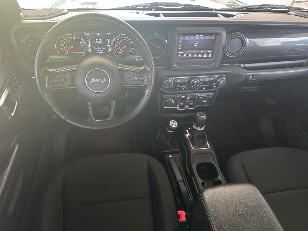 Used 2020 Gray Jeep Altitude image 15