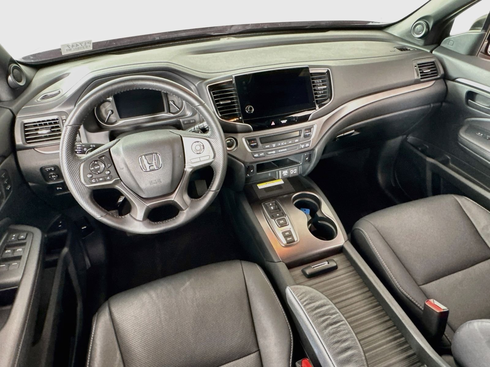 Certified Used 2023 Radiant Red Metallic II Honda AWD EX-L image 20