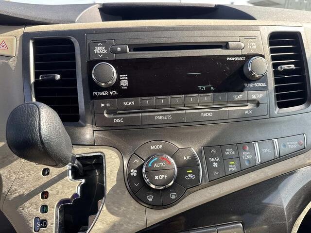 Used 2014 Cypress Pearl Toyota LE image 38