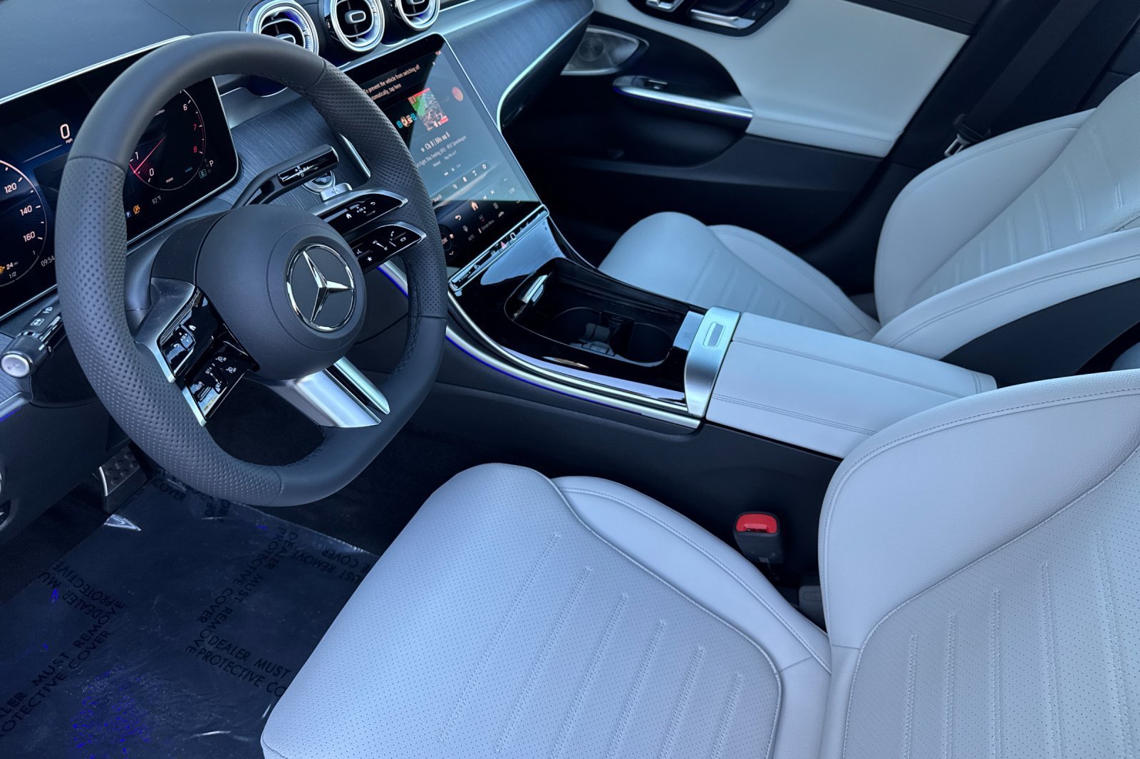 New 2026 MANUFAKTUR Alpine Grey Mercedes-Benz C 300 image 16