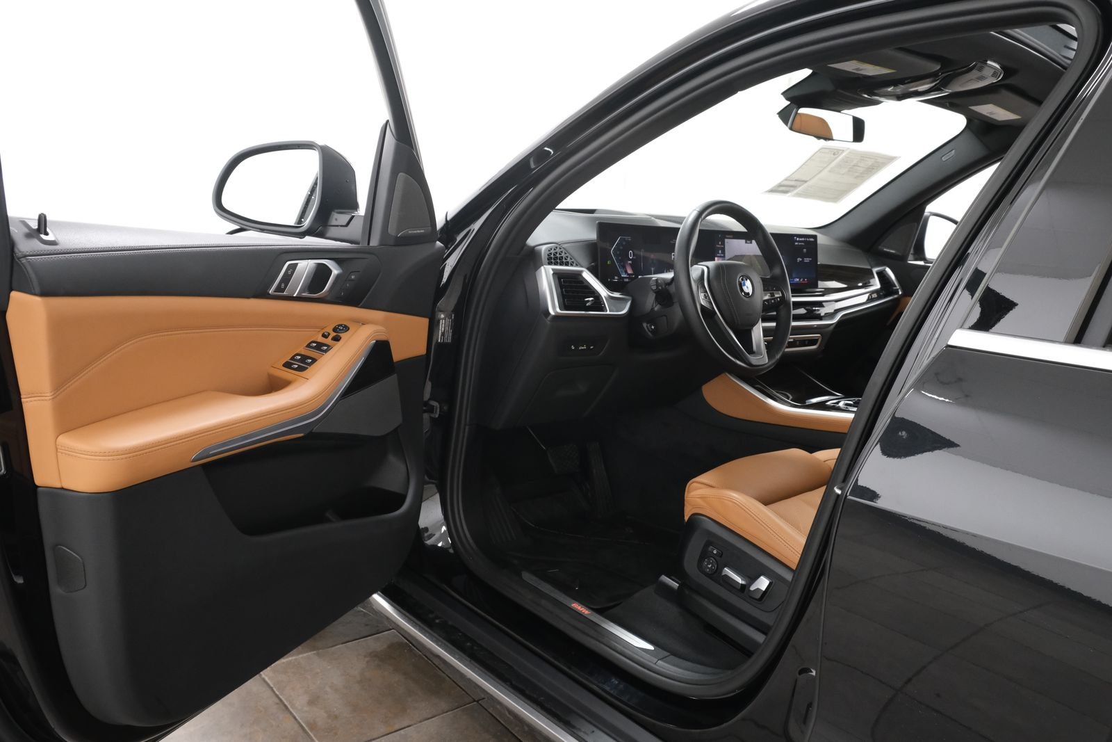 Certified Used 2024 Black Sapphire Metallic BMW xDrive40i image 24