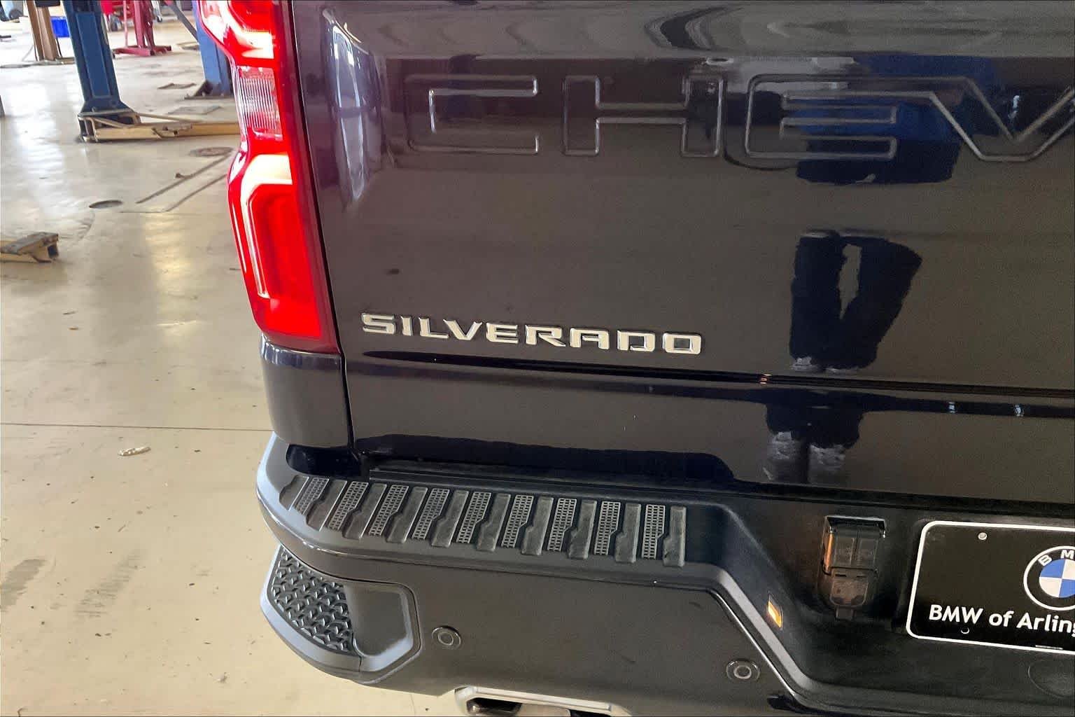 Used 2024 Dark Ash Metallic Chevrolet High Country image 31
